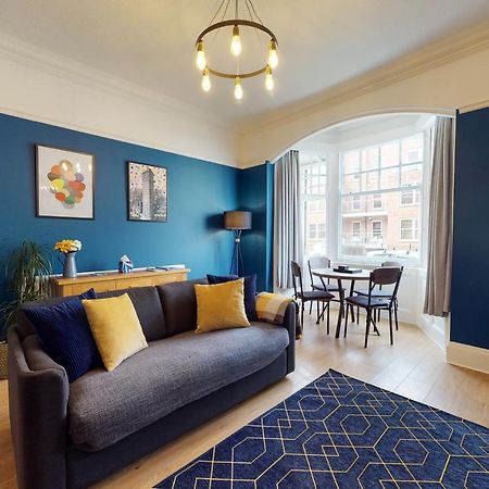 No10 Seaside Apartment - Ground Floor Apartment سكرابورو المظهر الخارجي الصورة